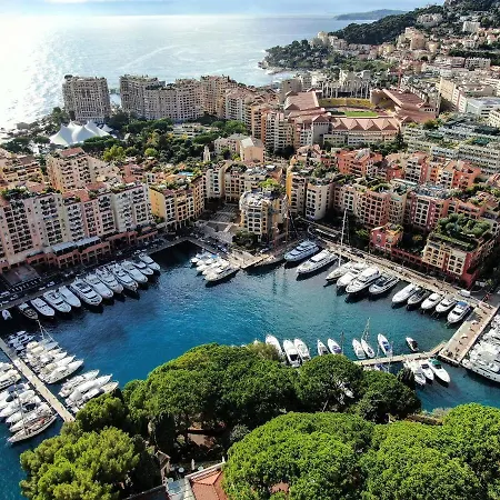 Columbus Monte-carlo, Curio Collection By Hilton 3*