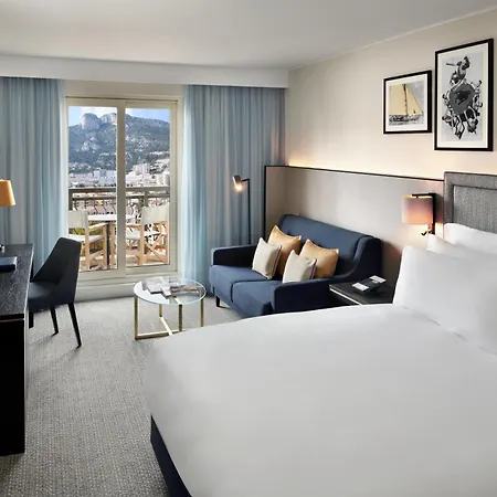 Columbus Hotel 3*