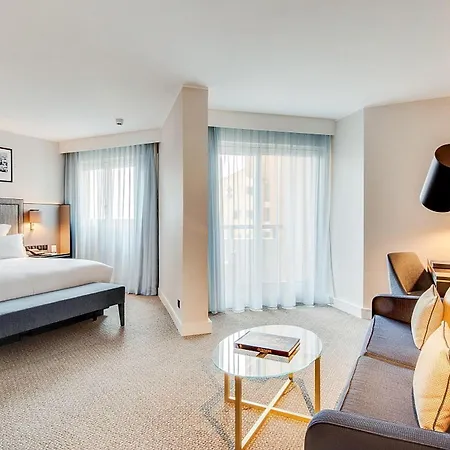 Columbus Monte-carlo, Curio Collection By Hilton Monte-Carlo