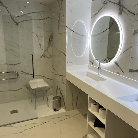 Columbus Monte-carlo, Curio Collection By Hilton